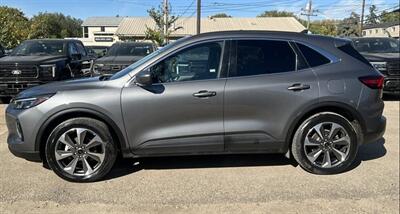 2024 Ford Escape Platinum Moonroof  AWD - Photo 3 - St Albert, AB T8N 3Z7