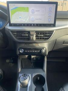 2024 Ford Escape Platinum Moonroof  AWD - Photo 13 - St Albert, AB T8N 3Z7
