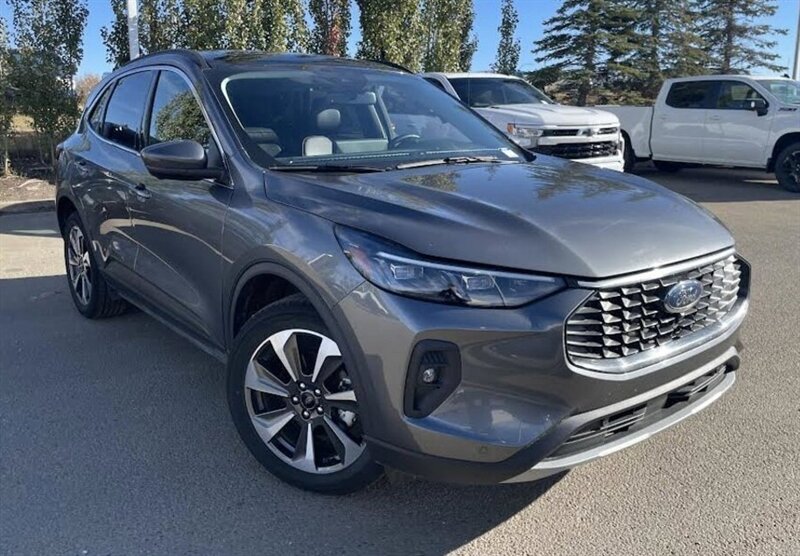 2024 Ford Escape Platinum Moonroof AWD - Photo 1 - St Albert, AB T8N 3Z7