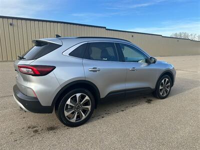 2024 Ford Escape Platinum Moonroof AWD - Photo 8 - St Albert, AB T8N 3Z7