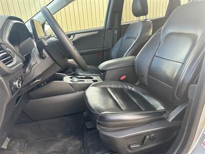2024 Ford Escape Platinum Moonroof AWD - Photo 10 - St Albert, AB T8N 3Z7