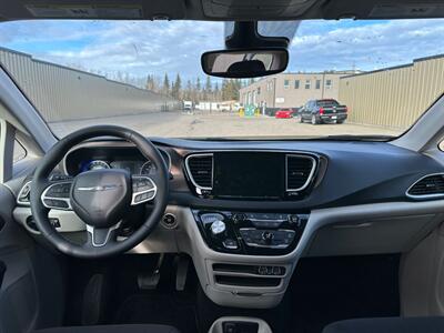 2024 Chrysler Grand Caravan SXT - Photo 9 - St Albert, AB T8N 3Z7