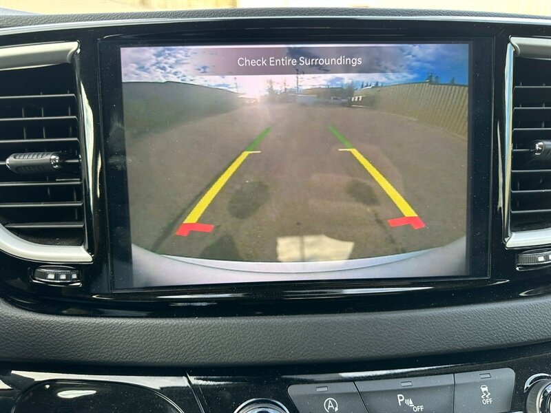 2024 Chrysler Grand Caravan SXT - Photo 14 - St Albert, AB T8N 3Z7