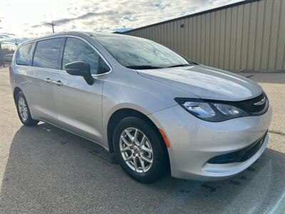 2024 Chrysler Grand Caravan SXT - Photo 3 - St Albert, AB T8N 3Z7