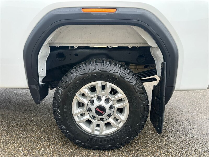 2023 GMC Sierra 2500 Pro Diesel 4x4 - Photo 16 - St Albert, AB T8N 3Z7