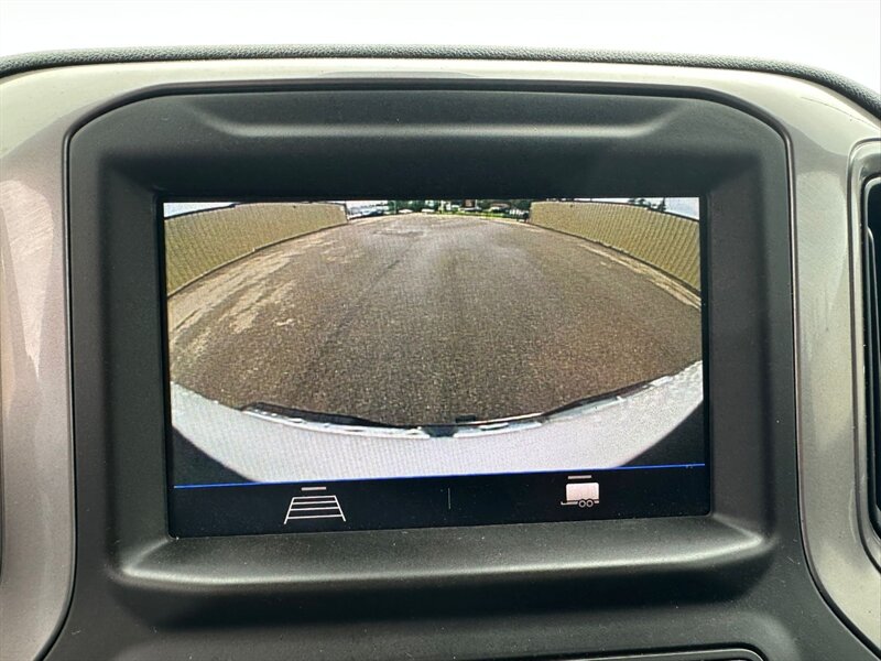 2023 GMC Sierra 2500 Pro Diesel 4x4 - Photo 15 - St Albert, AB T8N 3Z7
