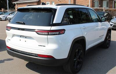 2023 Jeep Grand Cherokee Limited Black Pack  4x4 - Photo 8 - St Albert, AB T8N 3Z7