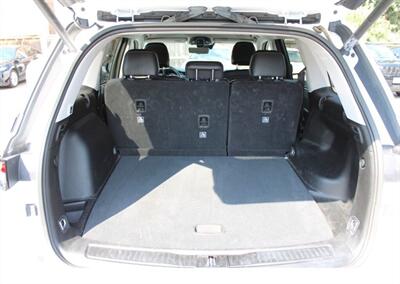 2023 Jeep Grand Cherokee Limited Black Pack  4x4 - Photo 16 - St Albert, AB T8N 3Z7