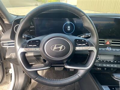 2025 Hyundai ELANTRA Preferred Tech Package - Photo 9 - St Albert, AB T8N 3Z7