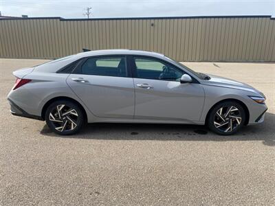 2025 Hyundai ELANTRA Preferred Tech Package - Photo 5 - St Albert, AB T8N 3Z7