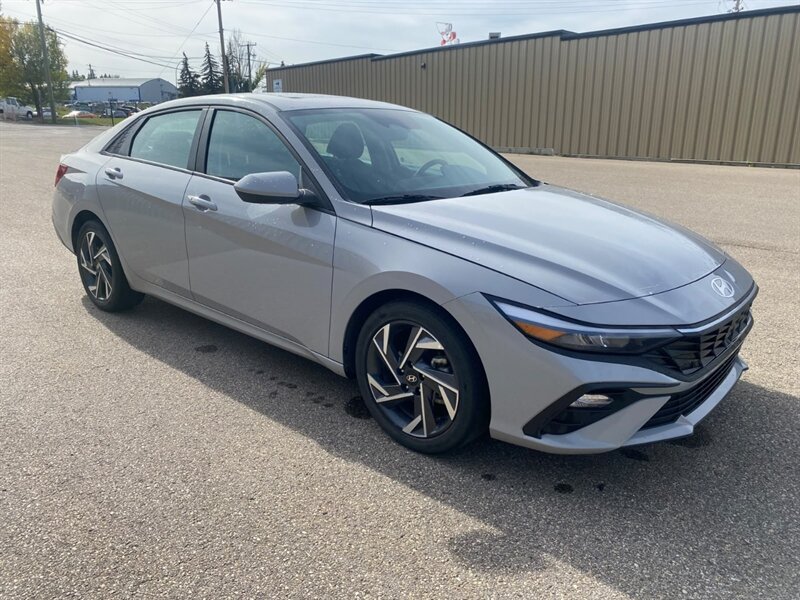 2025 Hyundai ELANTRA Preferred Tech Package - Photo 3 - St Albert, AB T8N 3Z7