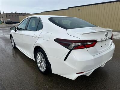 2024 Toyota Camry SE Leather   - Photo 6 - St Albert, AB T8N 3Z7