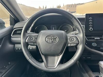 2024 Toyota Camry SE Leather   - Photo 11 - St Albert, AB T8N 3Z7