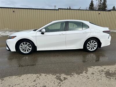 2024 Toyota Camry SE Leather   - Photo 2 - St Albert, AB T8N 3Z7