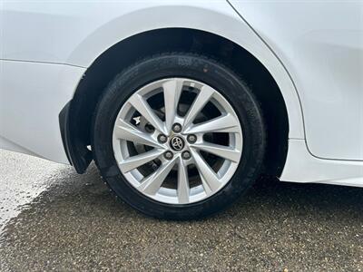 2024 Toyota Camry SE Leather   - Photo 17 - St Albert, AB T8N 3Z7