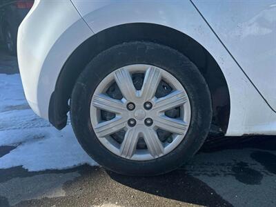 2023 Kia Rio 5-Door LX+   - Photo 15 - Acheson, AB T7X 5A3