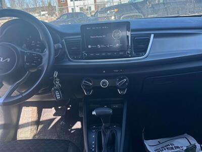 2023 Kia Rio 5-Door LX+   - Photo 11 - Acheson, AB T7X 5A3