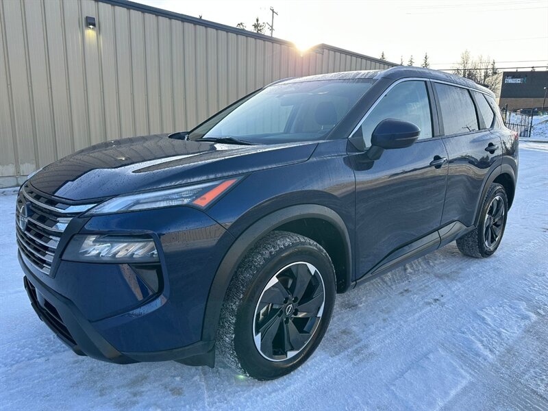2024 Nissan Rogue SV Moonroof  AWD - Photo 1 - St Albert, AB T8N 3Z7