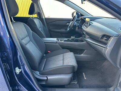 2024 Nissan Rogue SV Moonroof AWD - Photo 14 - St Albert, AB T8N 3Z7