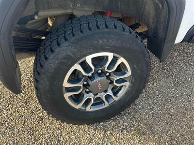 2022 GMC Sierra 3500 SLT X-31 Off Road  4x4 - Photo 9 - St Albert, AB T8N 3Z7