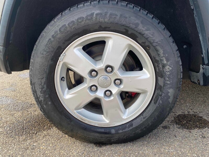 2013 Jeep Grand Cherokee Laredo - Photo 10 - St Albert, AB T8N 3Z7