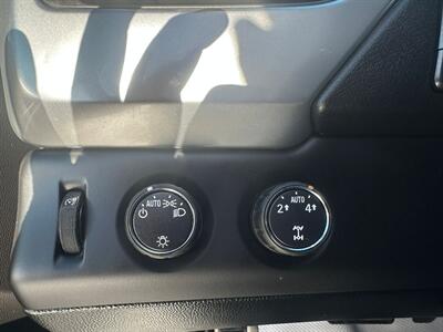 2016 Chevrolet Tahoe LS2 Leather 4x4 - Photo 14 - St Albert, AB T8N 3Z7