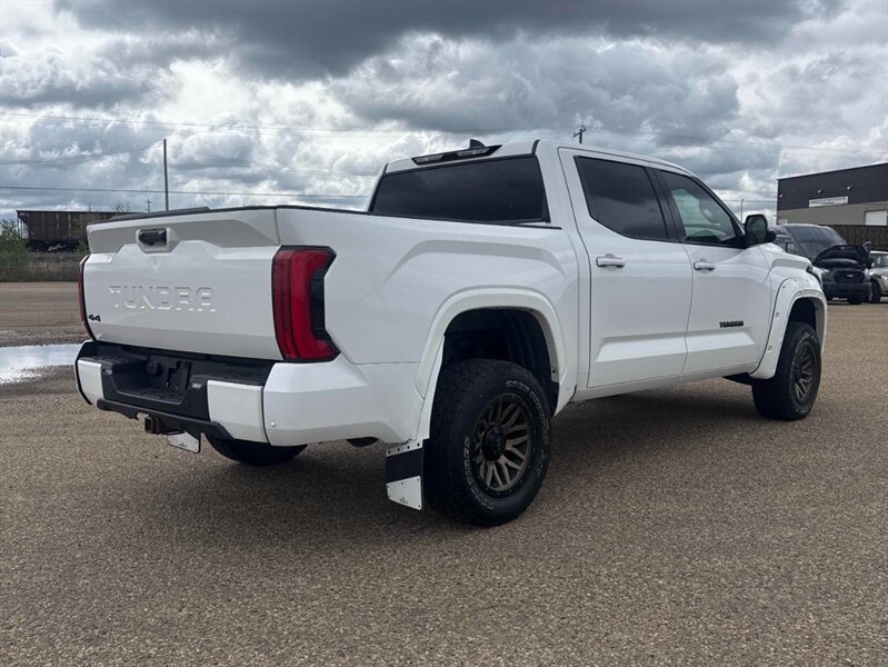 2022 Toyota Tundra SR5 4x4 Crewmax - Photo 7 - Edmonton, AB T5L 2J7