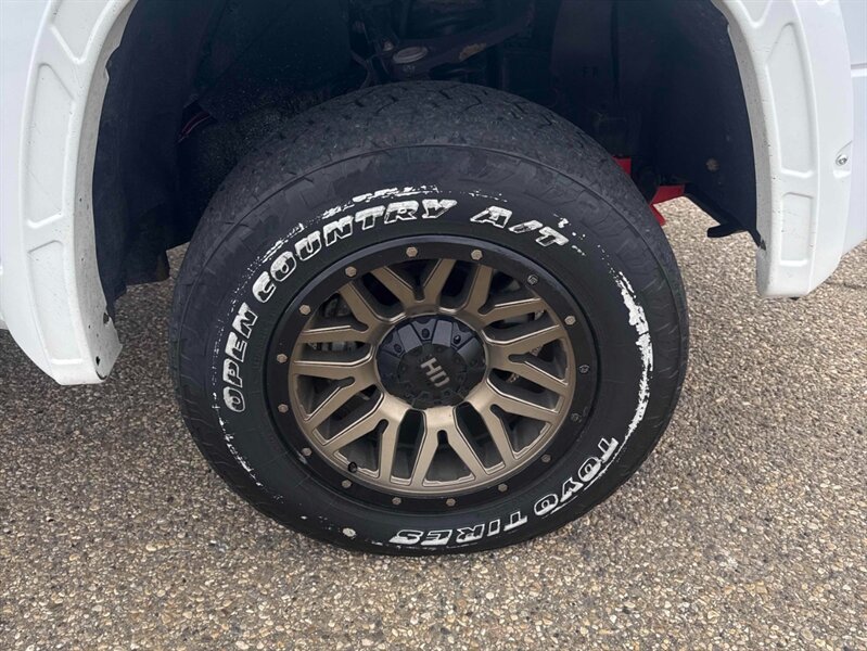 2022 Toyota Tundra SR5 4x4 Crewmax - Photo 9 - Edmonton, AB T5L 2J7
