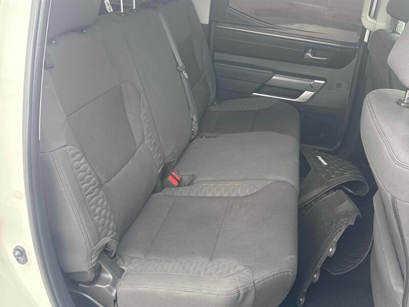 2022 Toyota Tundra SR5 4x4 Crewmax - Photo 16 - Edmonton, AB T5L 2J7