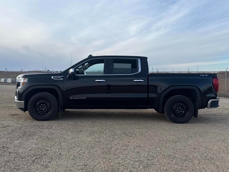 2022 GMC Sierra 1500 Limited SLT 4x4 - Photo 2 - Edmonton, AB T5L 2J7