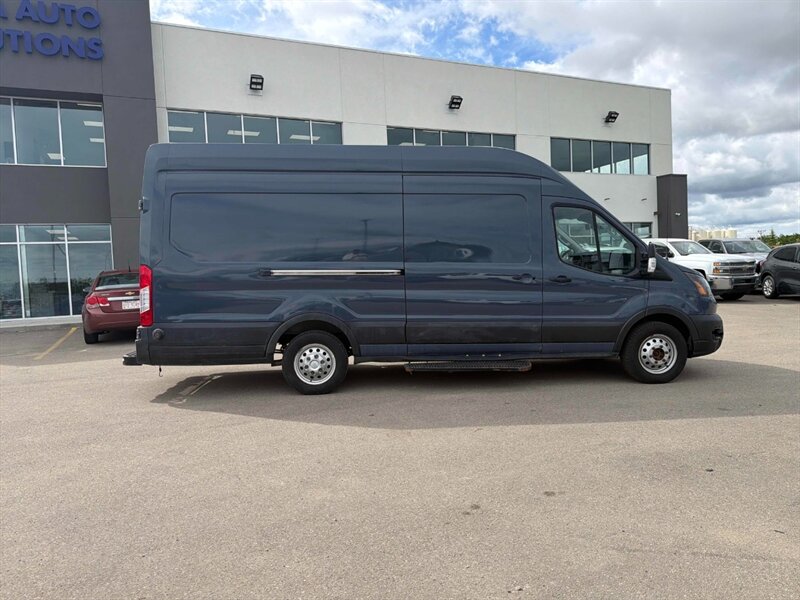 2021 Ford Transit T-250 148 " High Roof AWD - Photo 7 - Edmonton, AB T5L 2J7