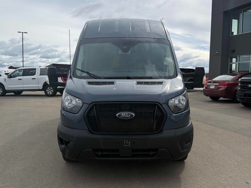 2021 Ford Transit T-250 148 " High Roof AWD - Photo 2 - Edmonton, AB T5L 2J7
