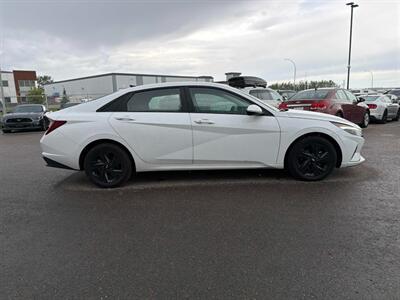 2022 Hyundai Elantra Preferred   - Photo 7 - Acheson, AB T7X 5A3