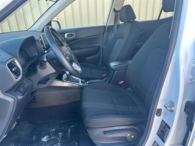 2024 Hyundai VENUE Preferred   - Photo 11 - St Albert, AB T8N 3Z7