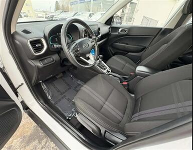 2024 Hyundai VENUE Preferred   - Photo 11 - St Albert, AB T8N 3Z7
