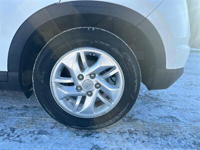 2024 Hyundai VENUE Preferred   - Photo 17 - St Albert, AB T8N 3Z7