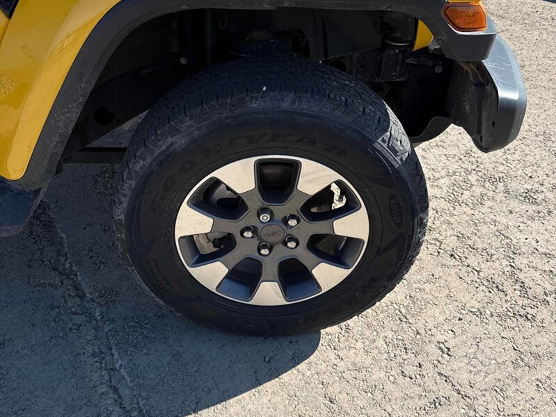 2021 Jeep Wrangler Unlimited Sahara 4x4 - Photo 15 - Acheson, AB T7X 5A3