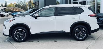2024 Nissan Rogue SV Premium Moonroof  AWD - Photo 4 - St Albert, AB T8N 3Z7