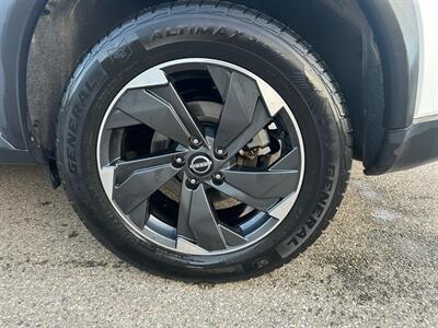 2024 Nissan Rogue SV Premium Moonroof AWD - Photo 17 - St Albert, AB T8N 3Z7