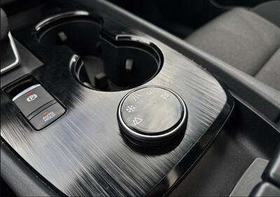 2024 Nissan Rogue SV Premium Moonroof  AWD - Photo 17 - St Albert, AB T8N 3Z7