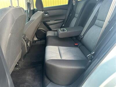 2024 Nissan Rogue SV Premium Moonroof AWD - Photo 16 - St Albert, AB T8N 3Z7