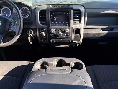 2019 RAM 1500 Classic Express Blackout  Crew Cab 4x4 - Photo 10 - Acheson, AB T7X 5A3