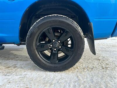 2019 RAM 1500 Classic Express Blackout  Crew Cab 4x4 - Photo 15 - St Albert, AB T8N 3Z7