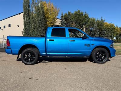 2019 RAM 1500 Classic Express Blackout  Crew Cab 4x4 - Photo 6 - Acheson, AB T7X 5A3