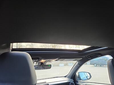 2018 Toyota RAV4 SE AWD - Photo 12 - St Albert, AB T8N 3Z7