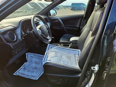 2018 Toyota RAV4 SE AWD - Photo 8 - St Albert, AB T8N 3Z7