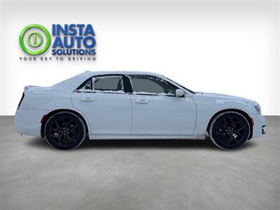 2022 Chrysler 300 Series S V6   - Photo 6 - Edmonton, AB T5L 2J7