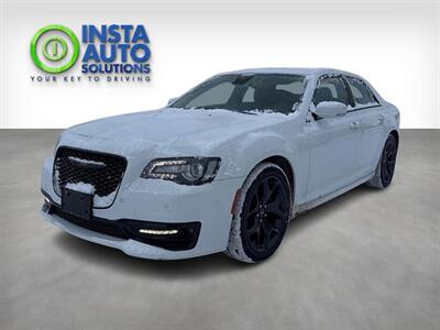 2022 Chrysler 300 Series S V6   - Photo 1 - Edmonton, AB T5L 2J7