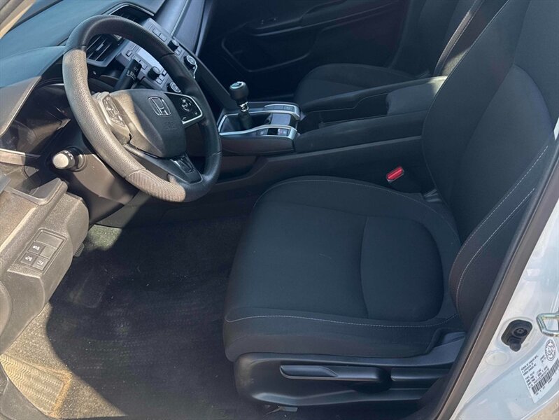 2019 Honda Civic DX - Photo 8 - St Albert, AB T8N 3Z7