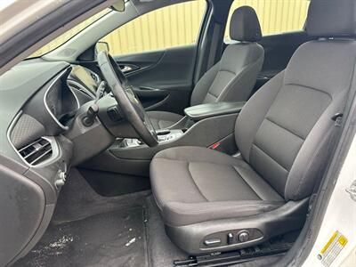 2024 Chevrolet Malibu LT Sport Edition   - Photo 12 - St Albert, AB T8N 3Z7